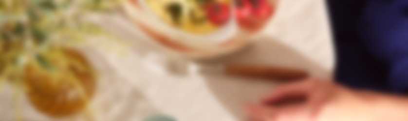 Œufs en cocotte (eier in mini-cocotte) mit spinat und Looye Honigtomaten