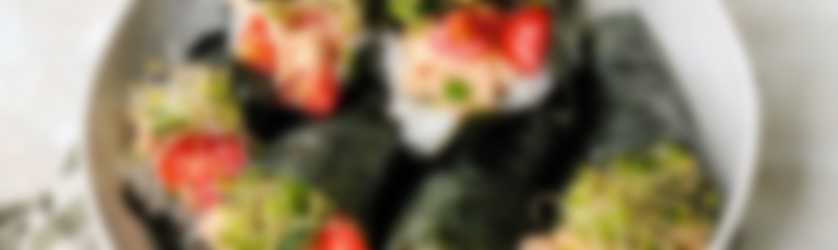 Temaki met spicy misozalm en Looye Honingtomaten