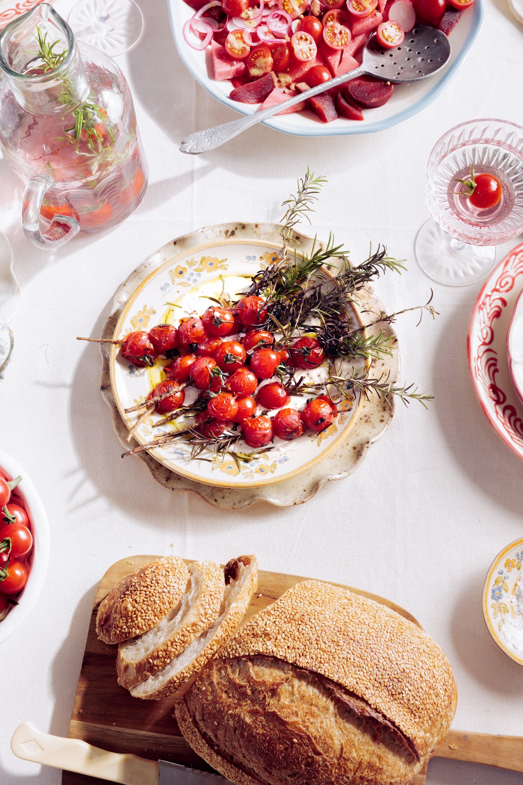 Zomerse BBQ-spiesjes met Looye Honingtomaten