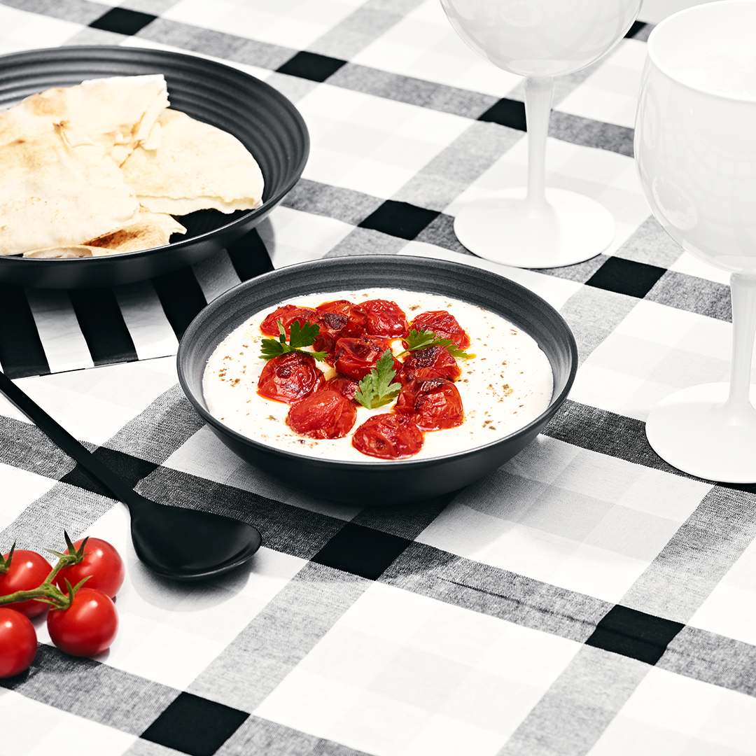Geblakerde Looye Honingtomaten met frisse citroen-za’atar yoghurt