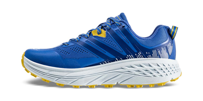 hoka one one speedgoat dame