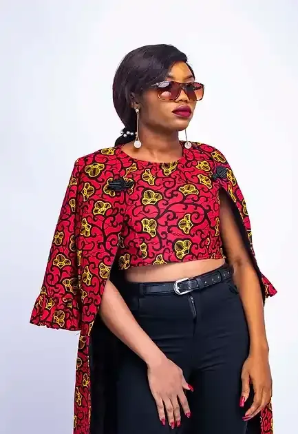 Chic 2-Piece Coat And Crop Top Set – Elegant 3/4 Sleeve Coat With Side Zipper Top