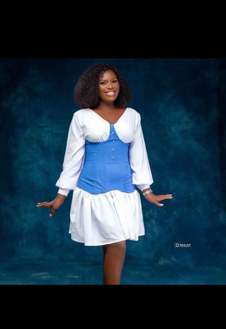 Two-Tone Pearl Sleeve Mini Dress With Long Sleeves And Delicate Pearl Detailing