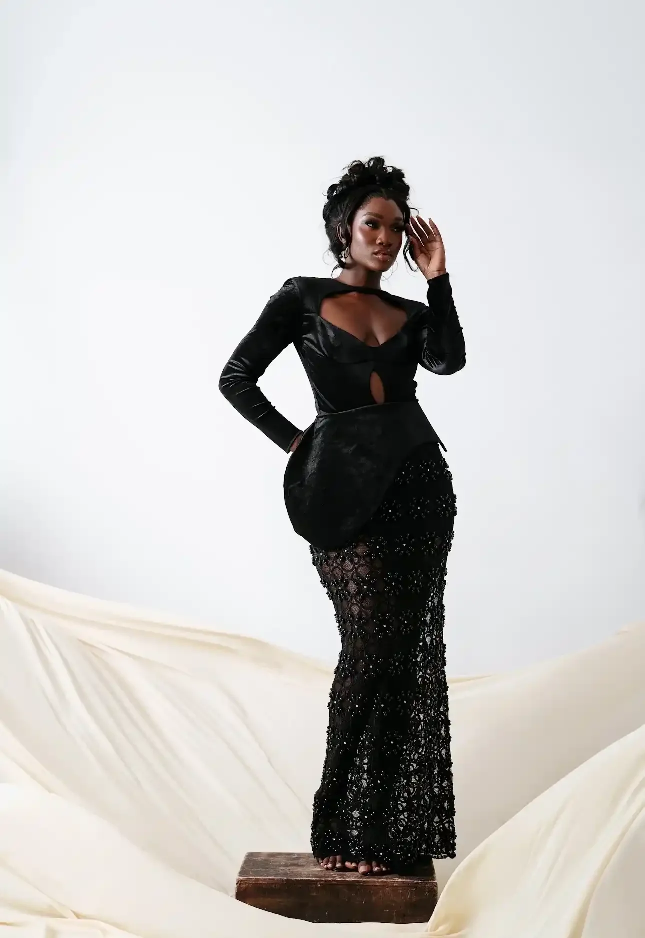 Vivienne Handbeaded Chantilly Lace skirt