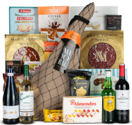 Lote de Navidad Nº20 - Cava y Whisky Cutty Sark + Jamón Serrano Bodega 6,5kg y Turrones