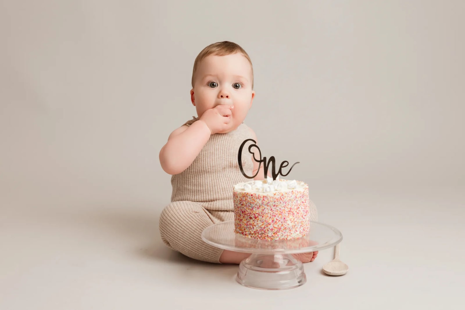 Baby at their Cake Smash Celebration Photoshoot