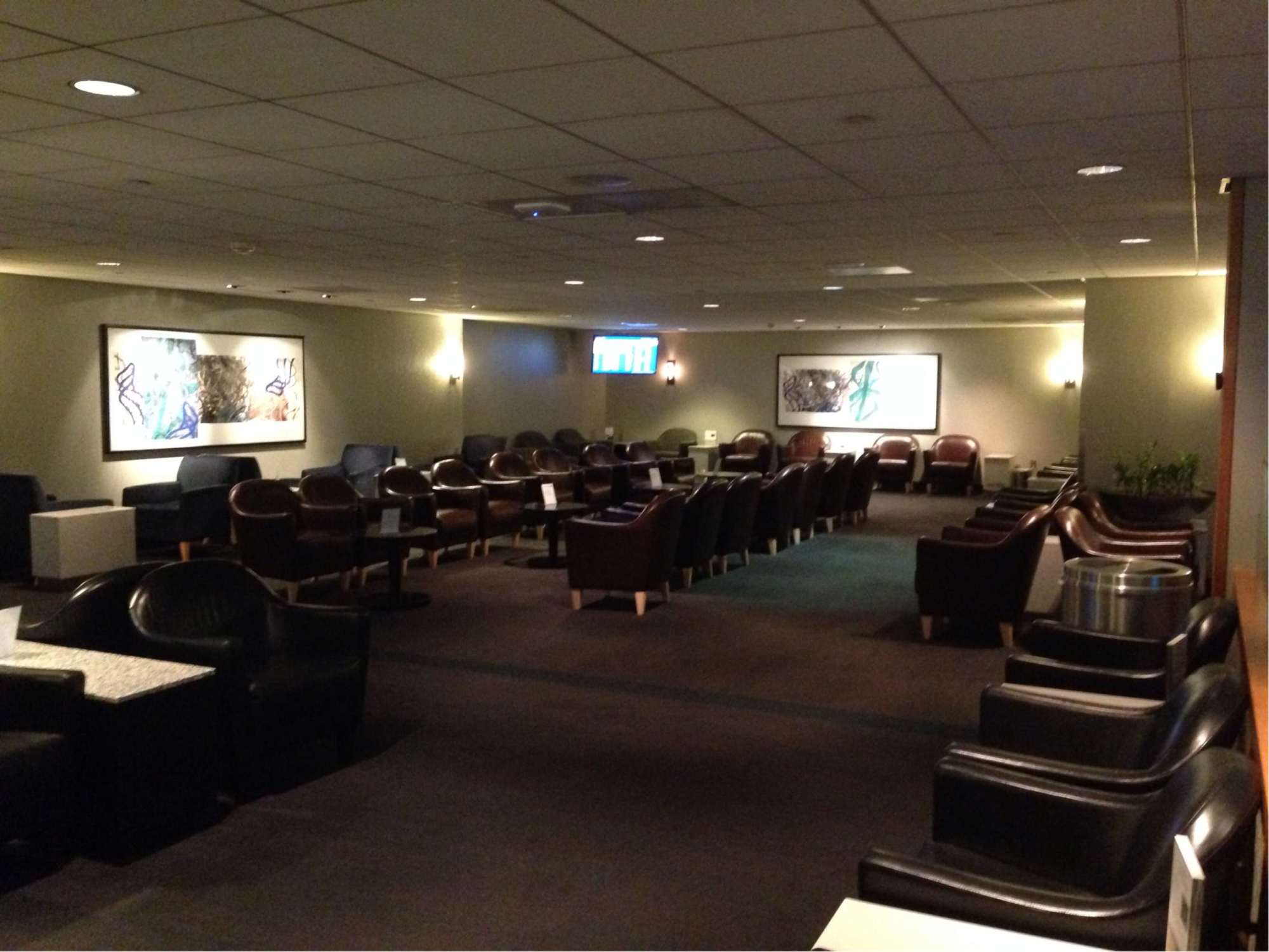 centurion club dulles airport