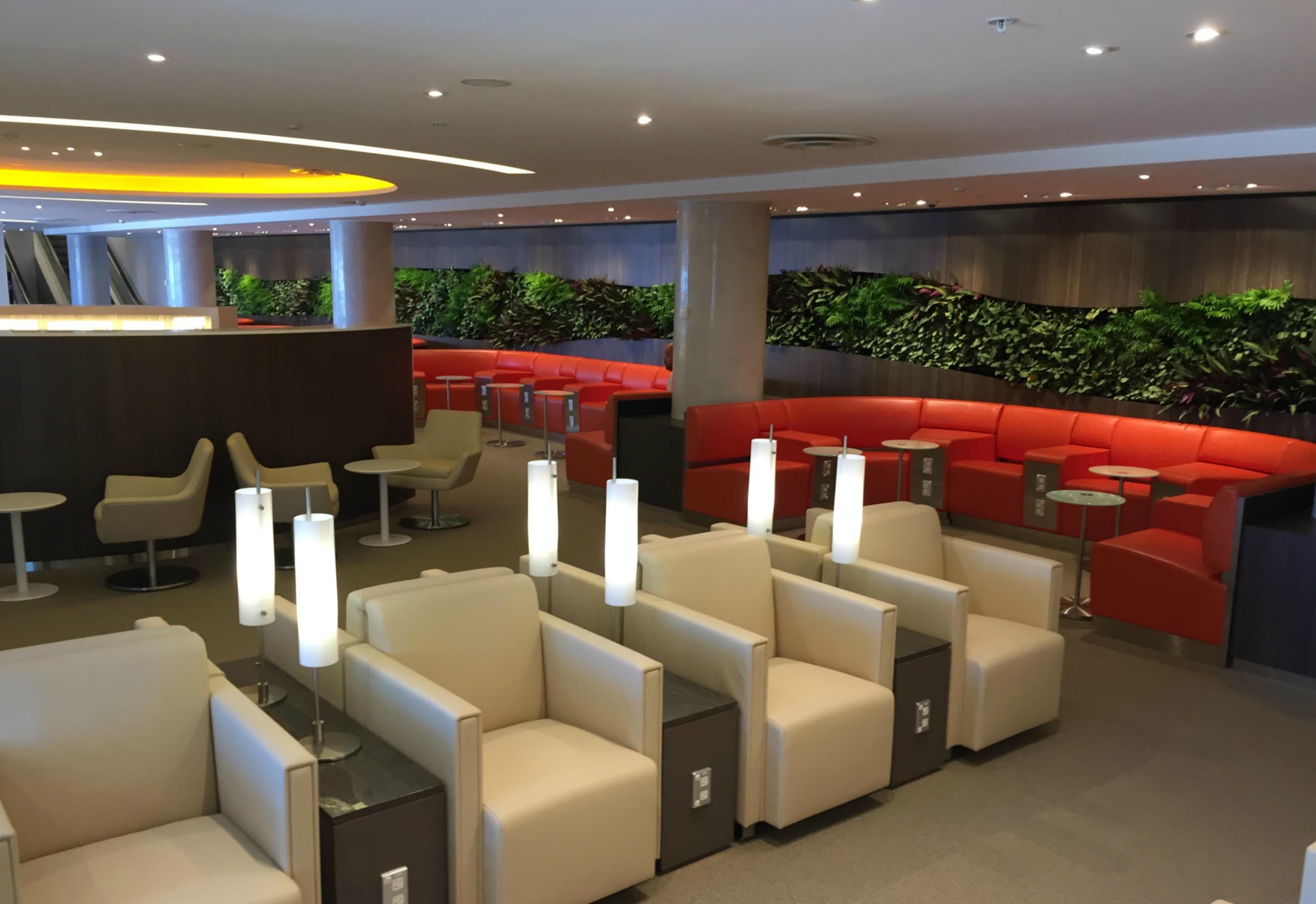 Sin Dnata Lounge Reviews Photos Terminal 1 Singapore Changi