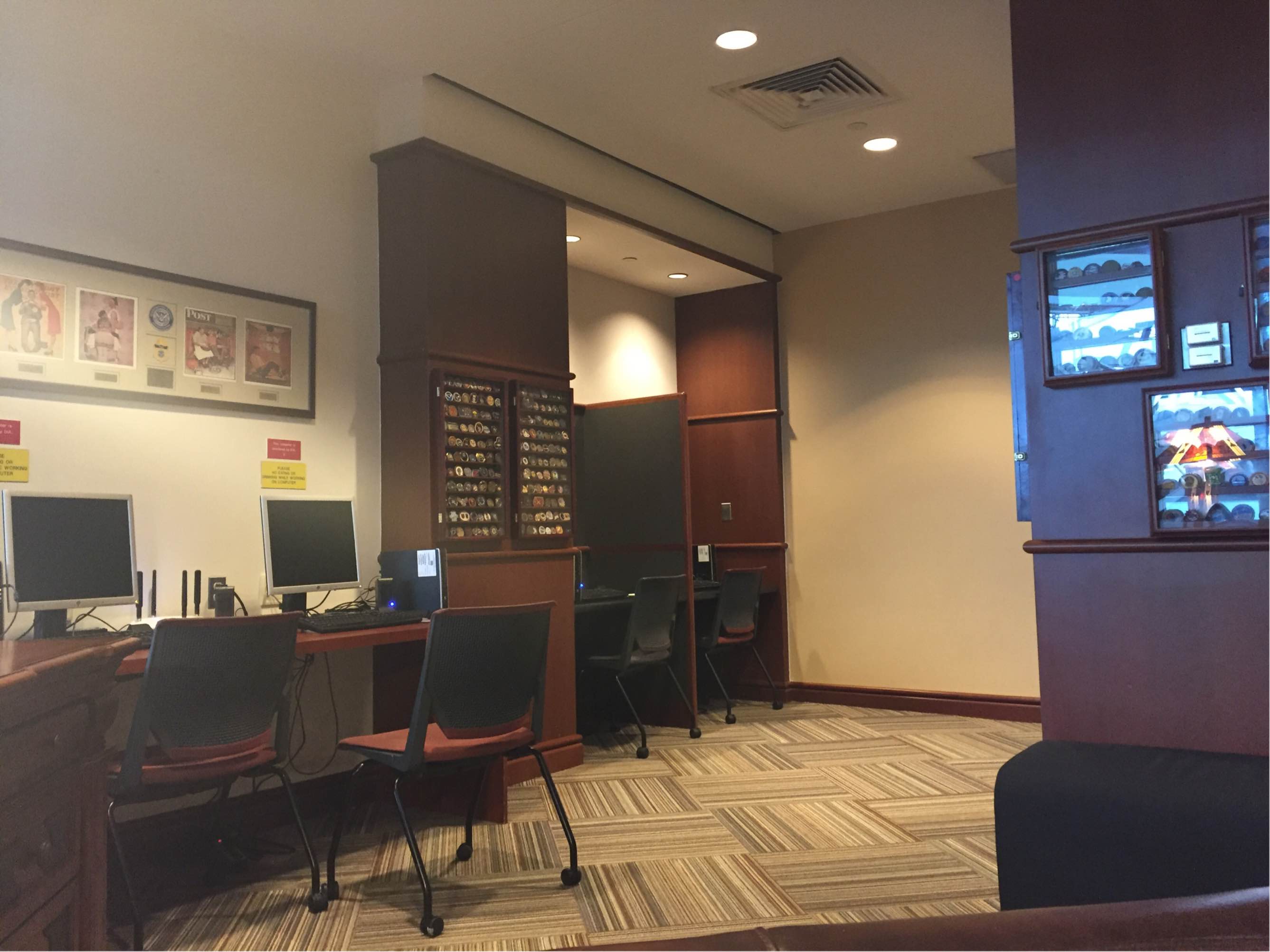 DEN: USO Lounge Reviews & Photos - Concourse A, Denver International  Airport | LoungeBuddy