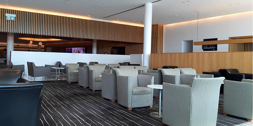 CBR: Qantas Airways The Qantas Club Reviews & Photos - Main Terminal,  Canberra International Airport | LoungeBuddy