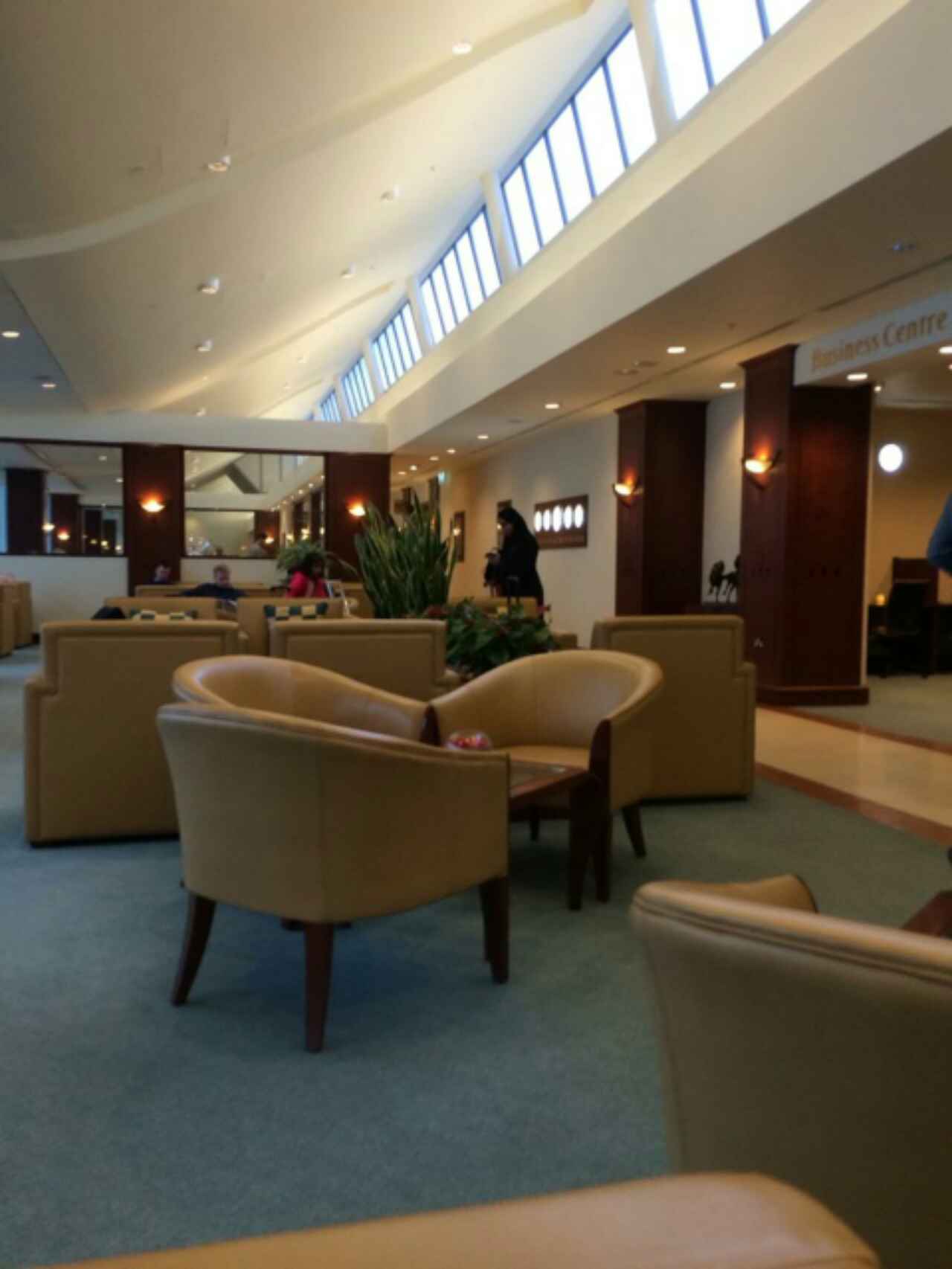 MAN The Emirates Lounge Reviews Photos Terminal 1 Manchester