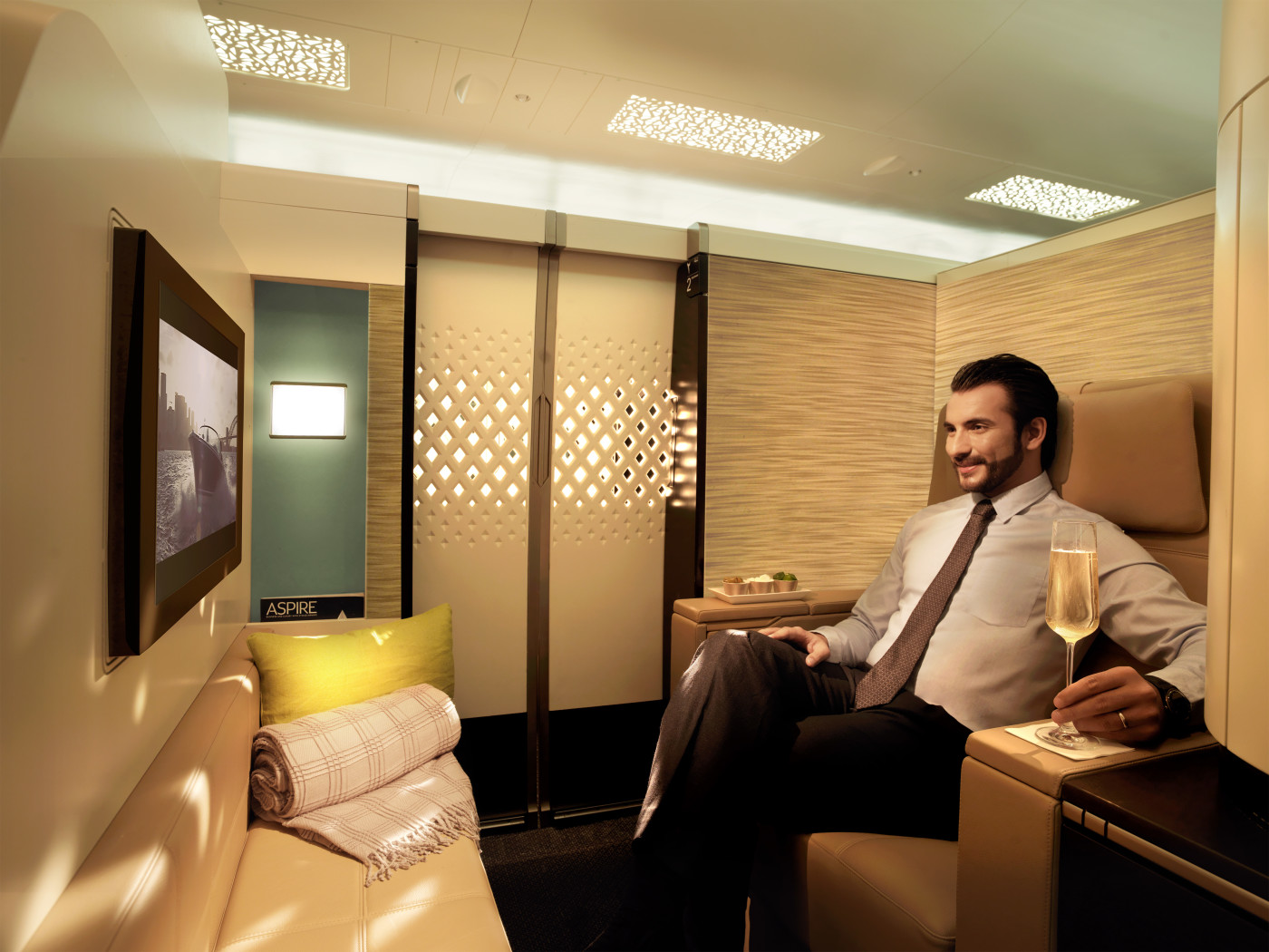 The Most Luxurious Suite In The Sky Emirates Vs Etihad Loungebuddy