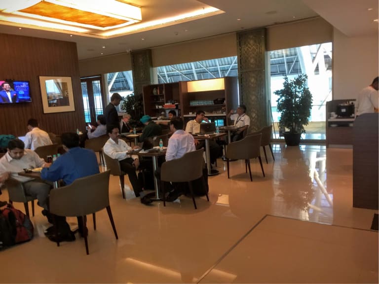 Maa Tfs Travel Club Lounge Reviews Photos Domestic Terminal Chennai International Airport Loungebuddy