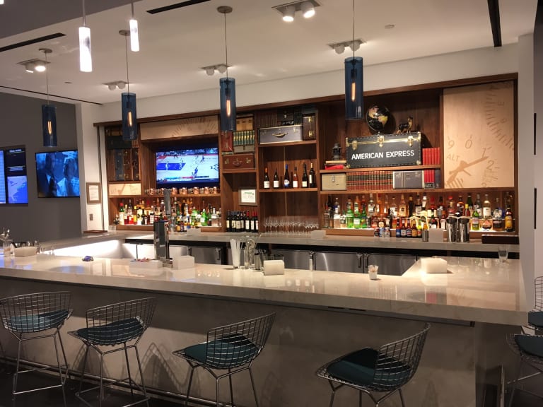 centurion lounge iah