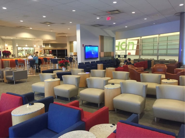 Bos Delta Air Lines Delta Sky Club Gate 18 Reviews