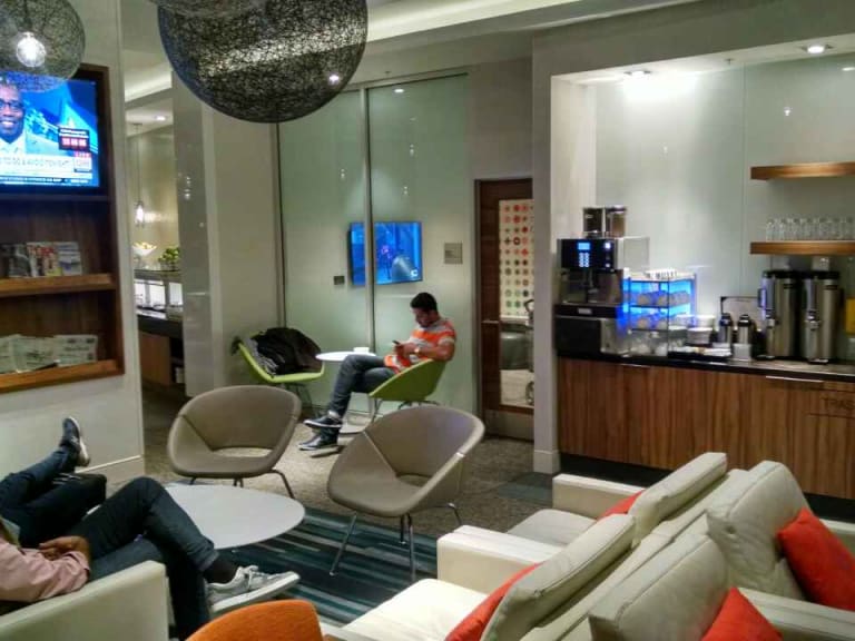 centurion lounge mia