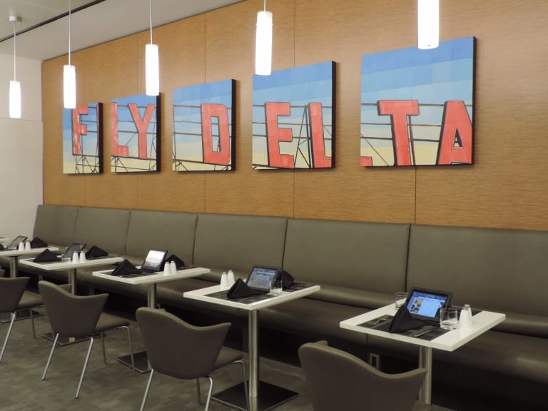 JFK: Delta Air Lines Delta Sky Club Reviews & Photos - Terminal 4,  Concourse B, John F. Kennedy International Airport | LoungeBuddy