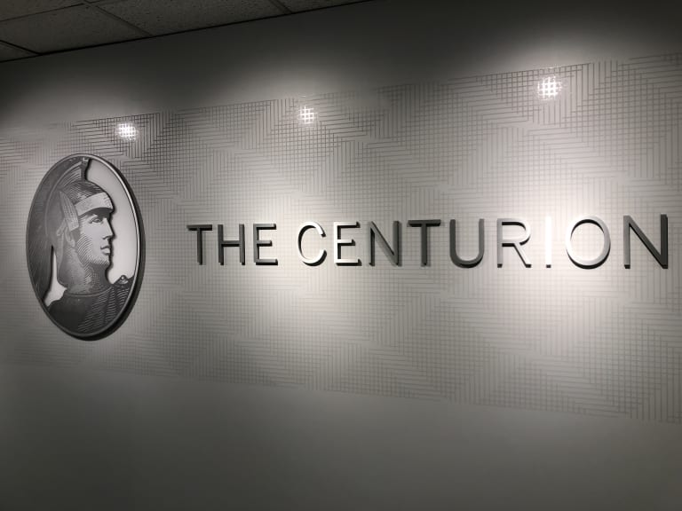 centurion lounge lga terminal c