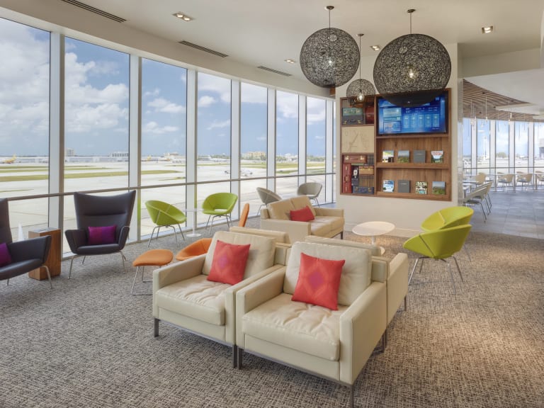 centurion club miami international airport