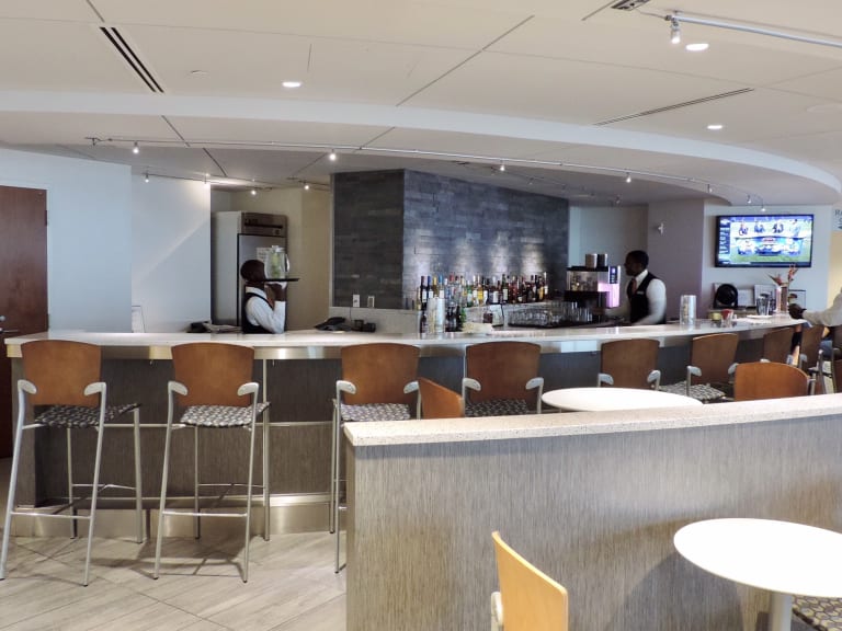 Atl The Club Atl Reviews Photos Concourse F Hartsfield Jackson Atlanta International Airport Loungebuddy