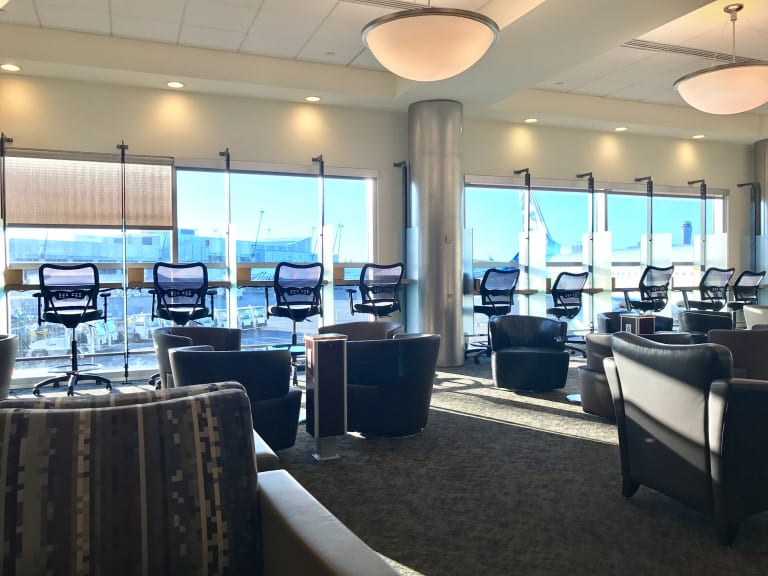 SEA: Alaska Airlines Alaska Lounge (Temporarily Closed) Reviews & Photos -  Concourse D, Seattle-Tacoma International Airport | LoungeBuddy