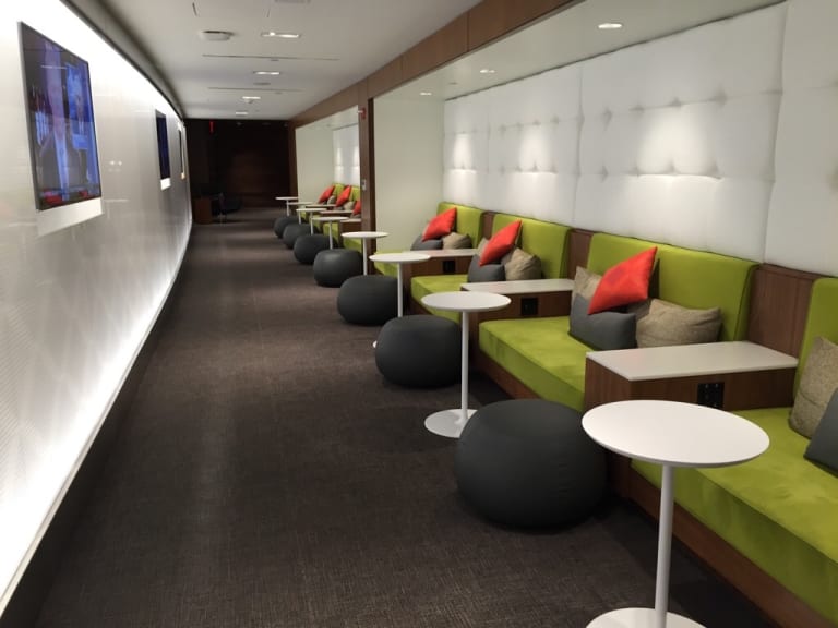 laguardia centurion lounge