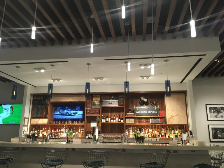 centurion lounge iah