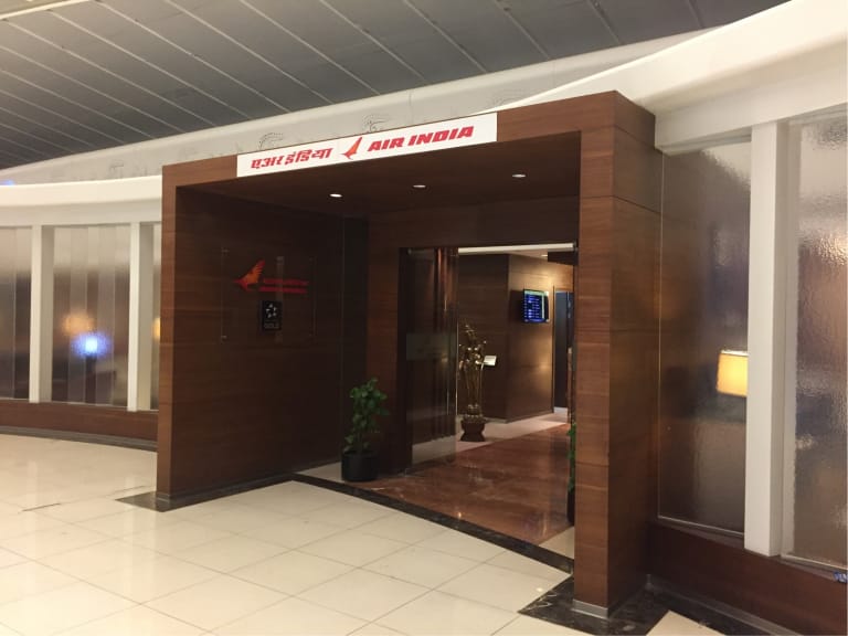 DEL: Air India Maharajah Lounge Reviews & Photos - Terminal 3