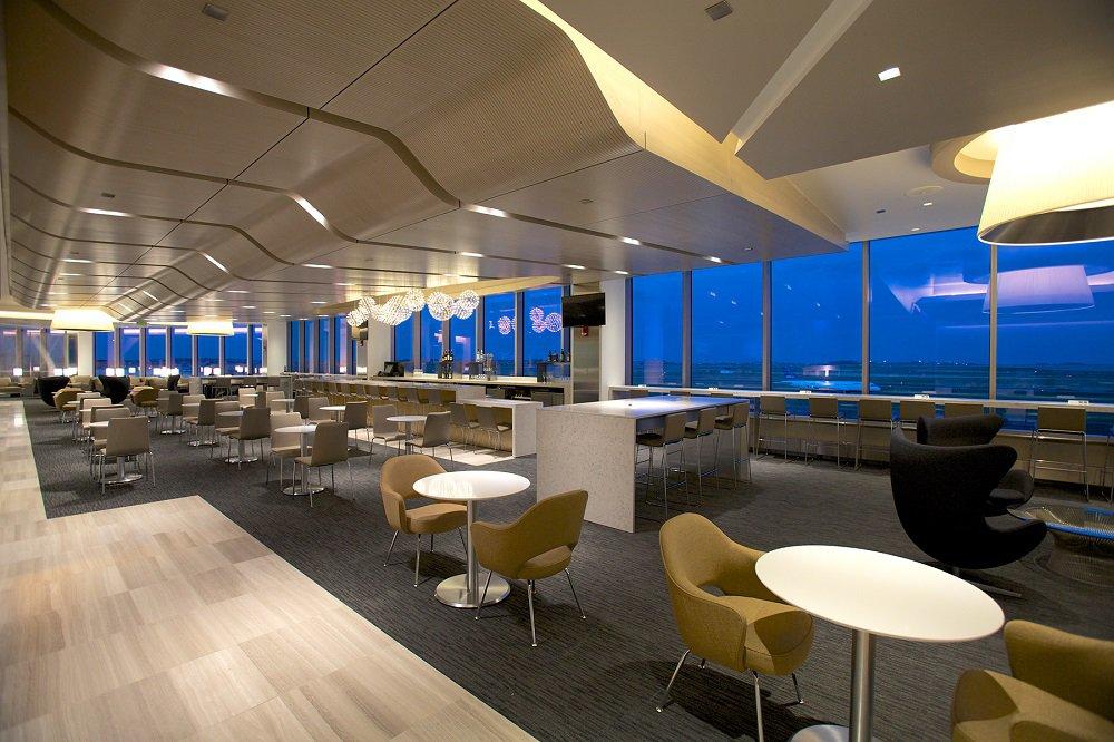 The Ultimate Guide to United Club | LoungeBuddy