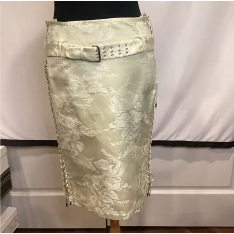 Item Image 4