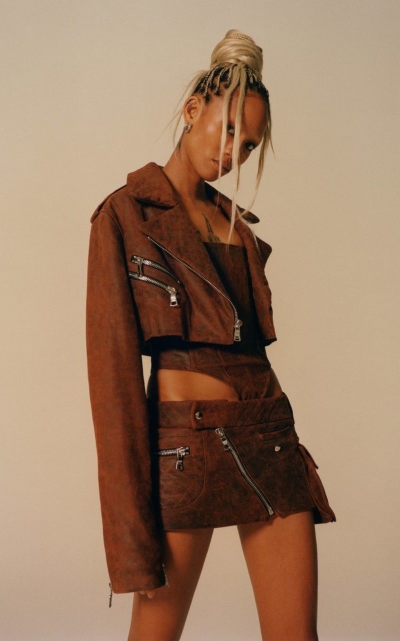 Item Image 4