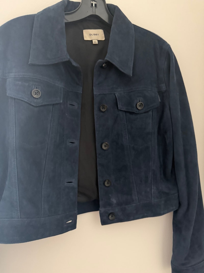 Item Image 4