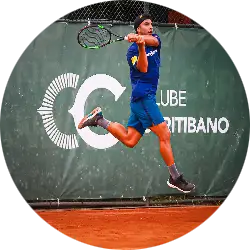 Vinicius Segovia