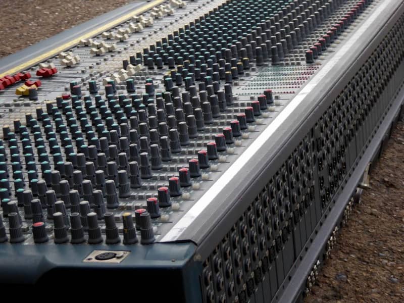 Huge 40 channel Soundcraft K3 theatre audio mixer