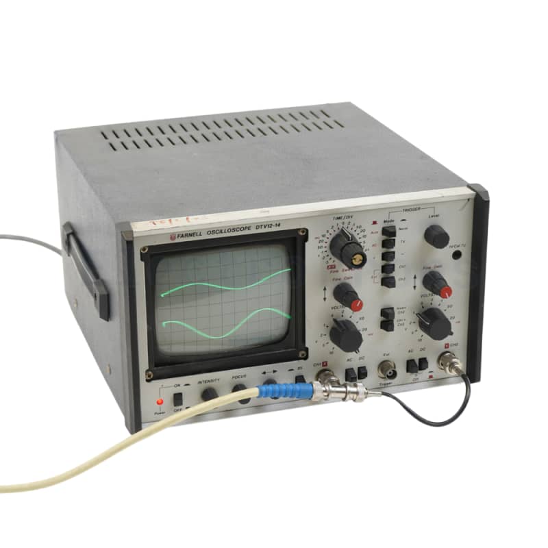 Oscilloscope 12