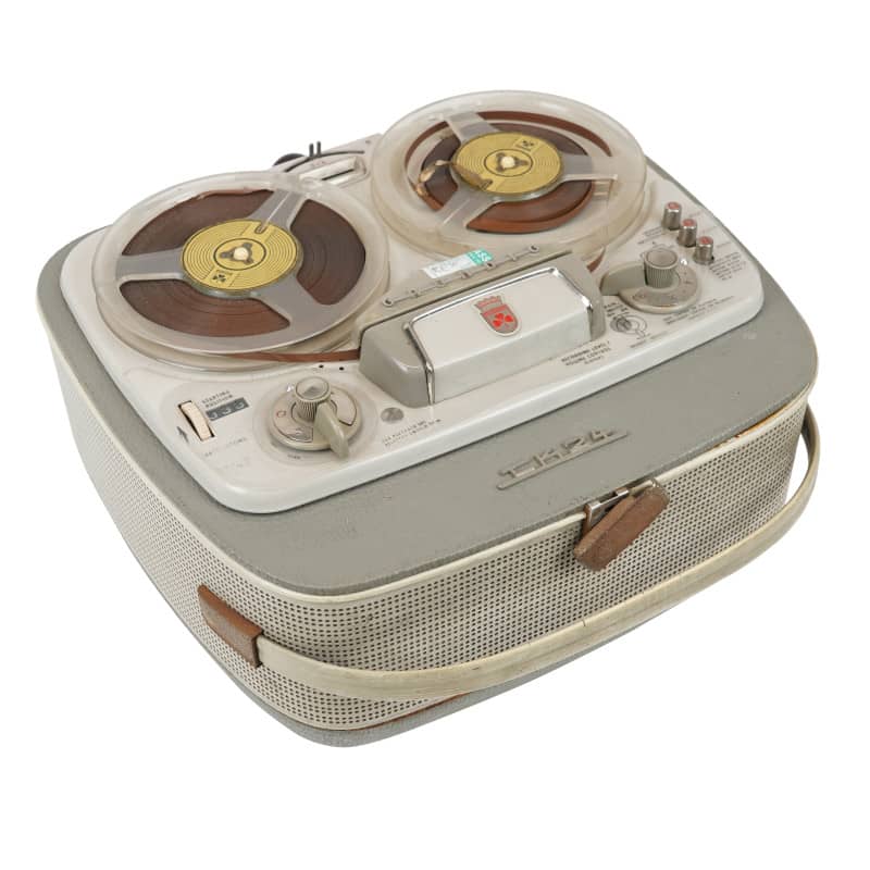 Practical 1960s portable Grundig reel to reel tape recorder