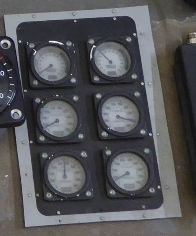 Group of analogue meters/dials