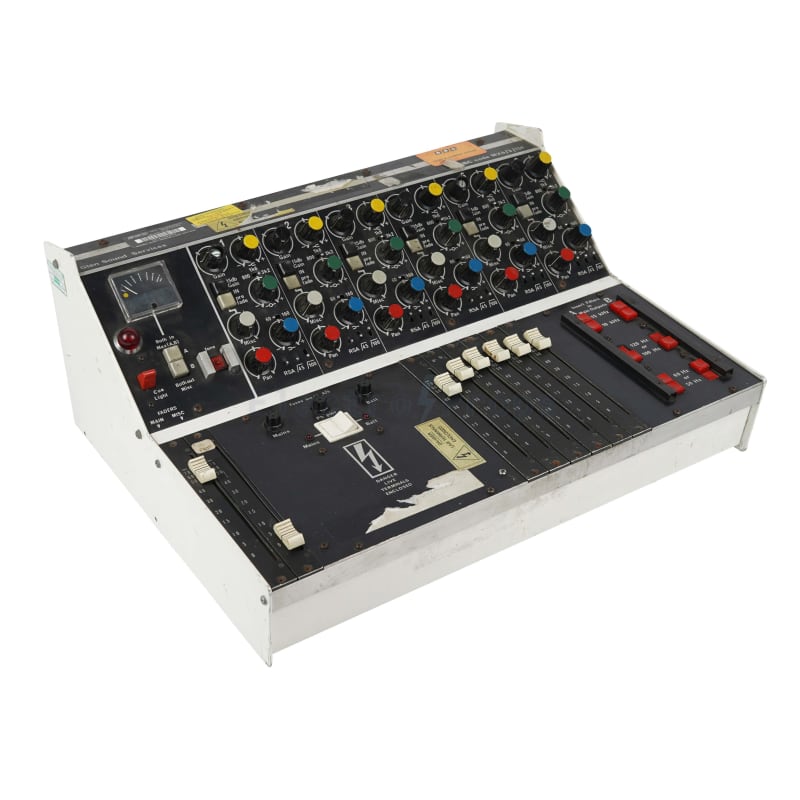 Audio_Mixer_008