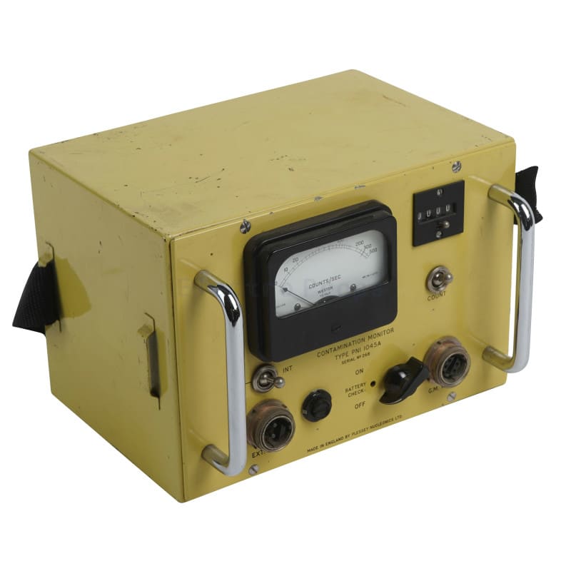 Yellow Practical (Contamination Monitor) with interactive knob + magnetic aerial