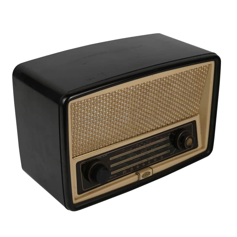 Vintage brown bakelite radio