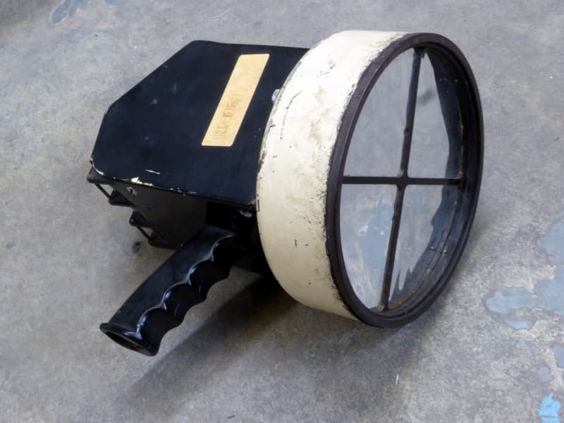 Cold war radiation detector/geiger counter