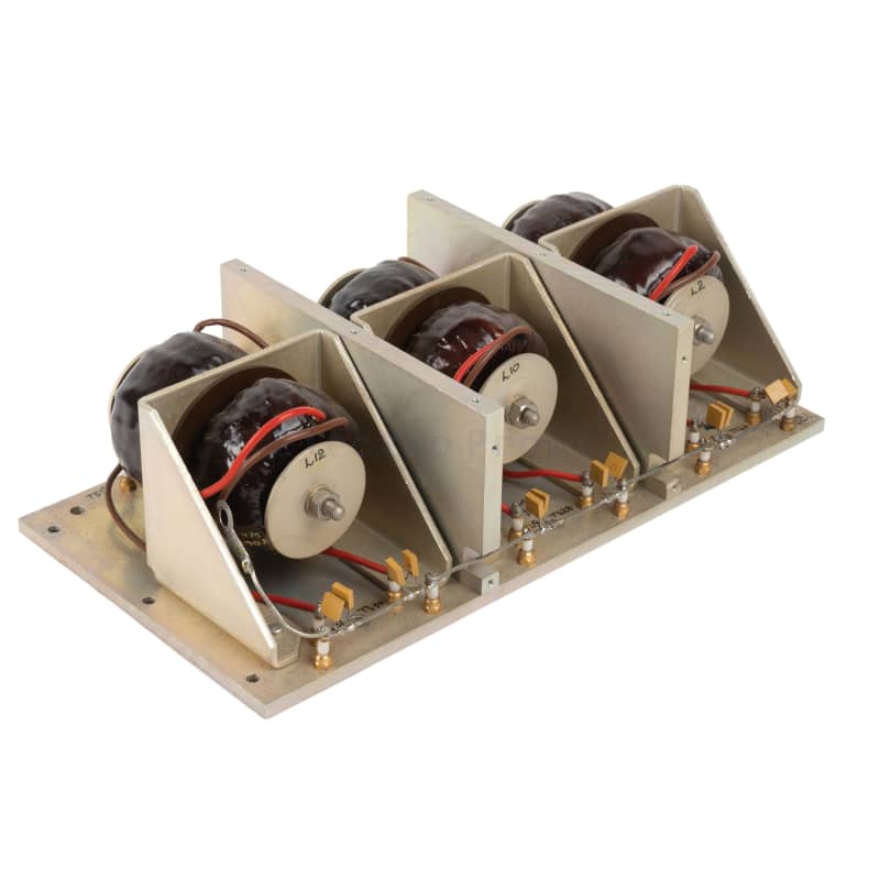 Electrical triple coil assemblies mounted in aluminium compartments