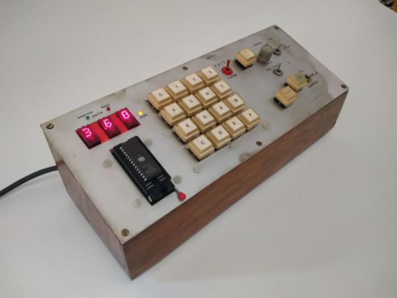 Laboratory Eprom chip reader/binary LED counter