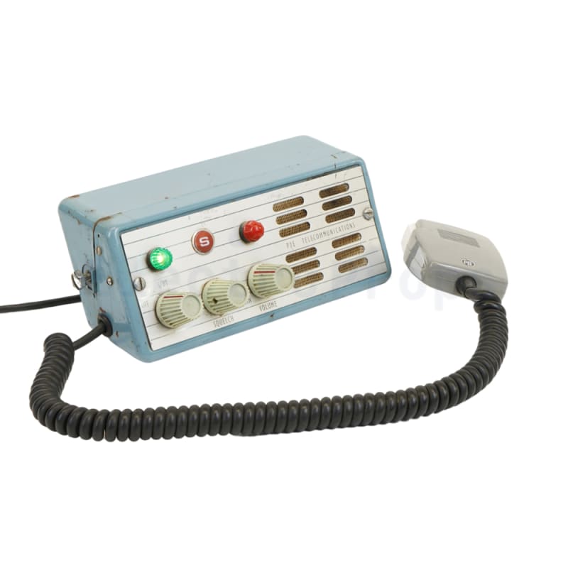 Practical 1960s in-vehicle radio transmitter/receiver
