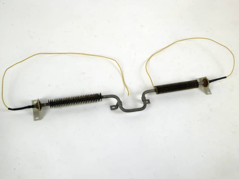 Crank shaped finned electrical space heater