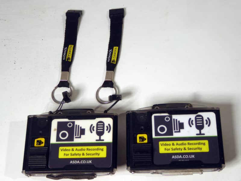 Real world shop security / shoplift prevention bodycams