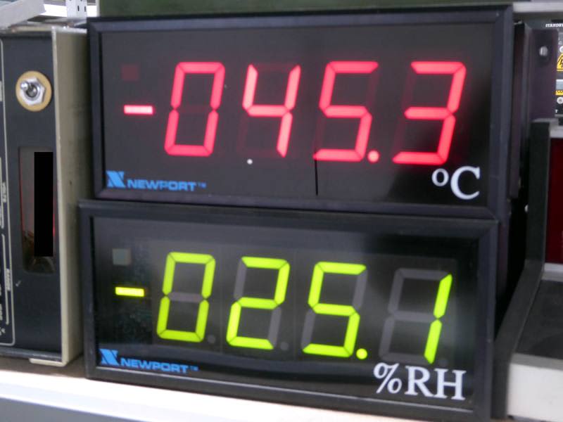 Practical 4 digit, 7 segment digital displays in red or green 4