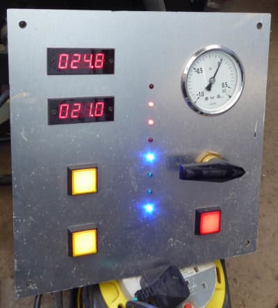 Practical electronic numeric control panel + pressure gauge