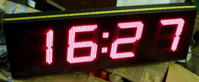 Practical giant 4 digit film friendly counter/timer/clock