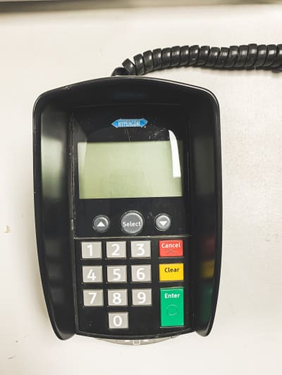 chip and pin PDQ machine with privacy guard